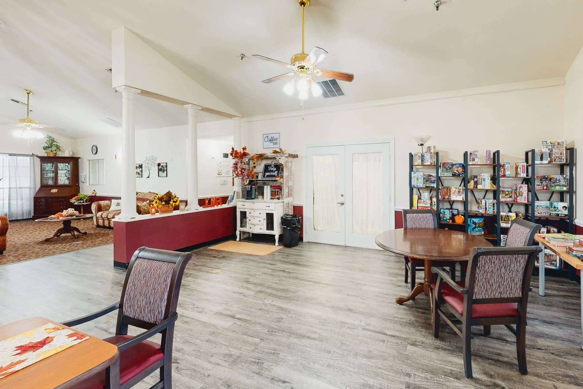 Our Community - Cambridge Square Assisted Living